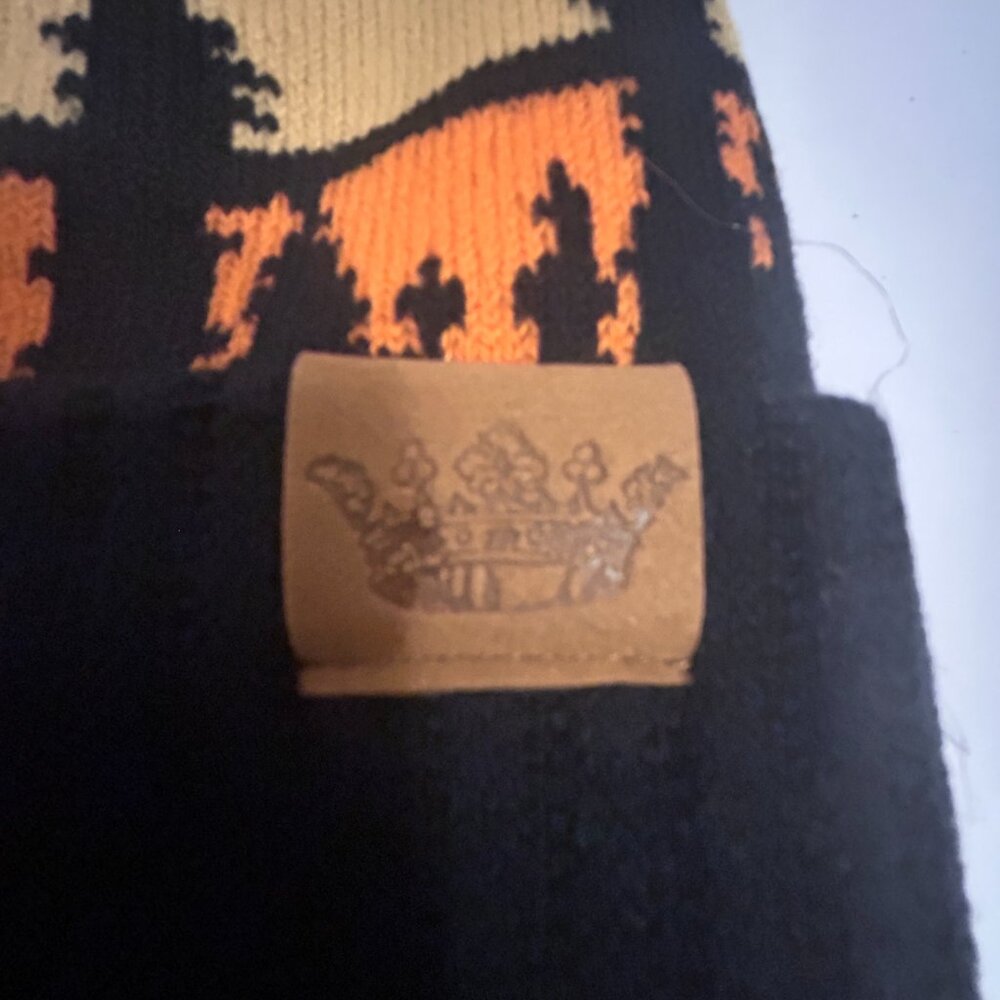 NWOT Crown Mountain Sunset Beanie – Faux Fur Pom – Knit Winter Hat - Picture 4 of 6